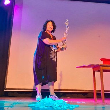 MARÍA TERESA  SUÁREZ VACA